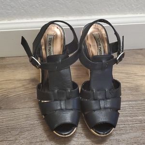 Steve madden wood heeled open toes